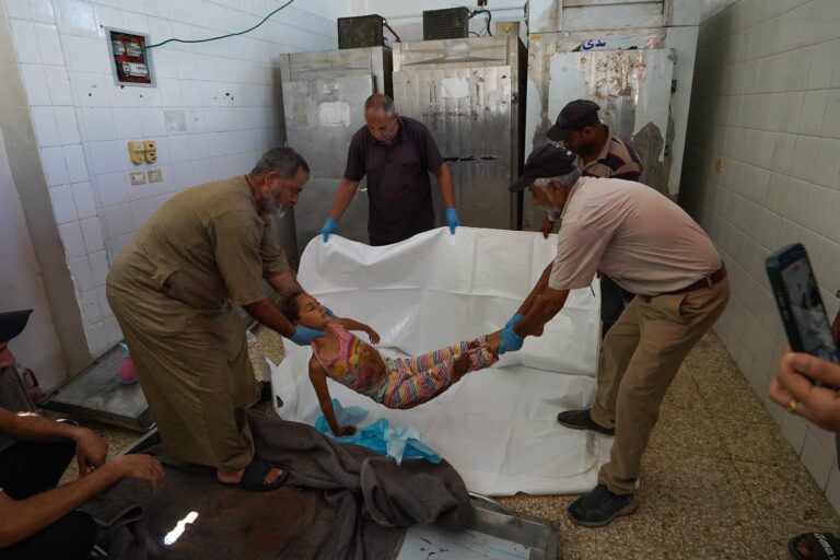 Israëlische troepen schieten klein meisje dood in Deir al-Balah
